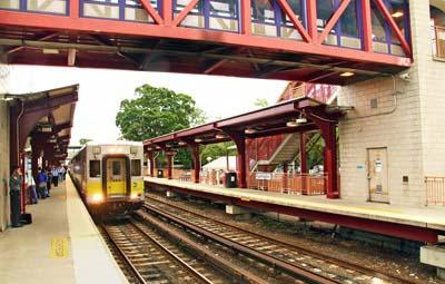 Huntington LIRR station