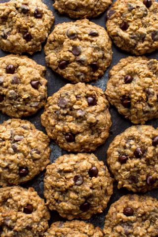 chocolate chip oatmeal cookies