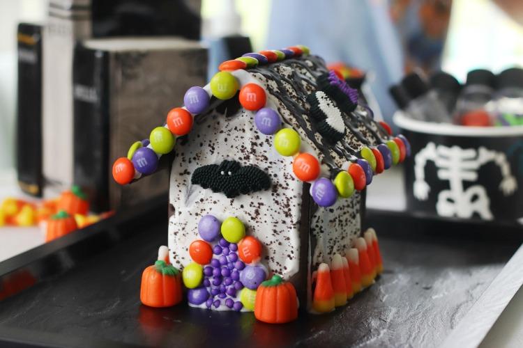 image of halloween themed gingerbread house made of pop-tarts